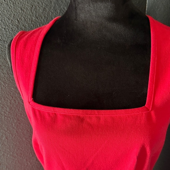 Banana Republic Elegant Red Sleeveless Dress - Picture 2 of 6